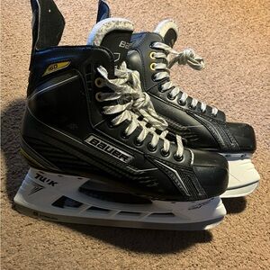 Bauer Supreme 160 Size 9 Men's Ice Hockey Skates